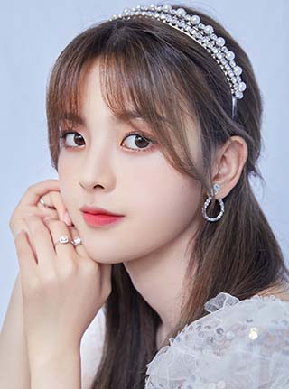 杨超越